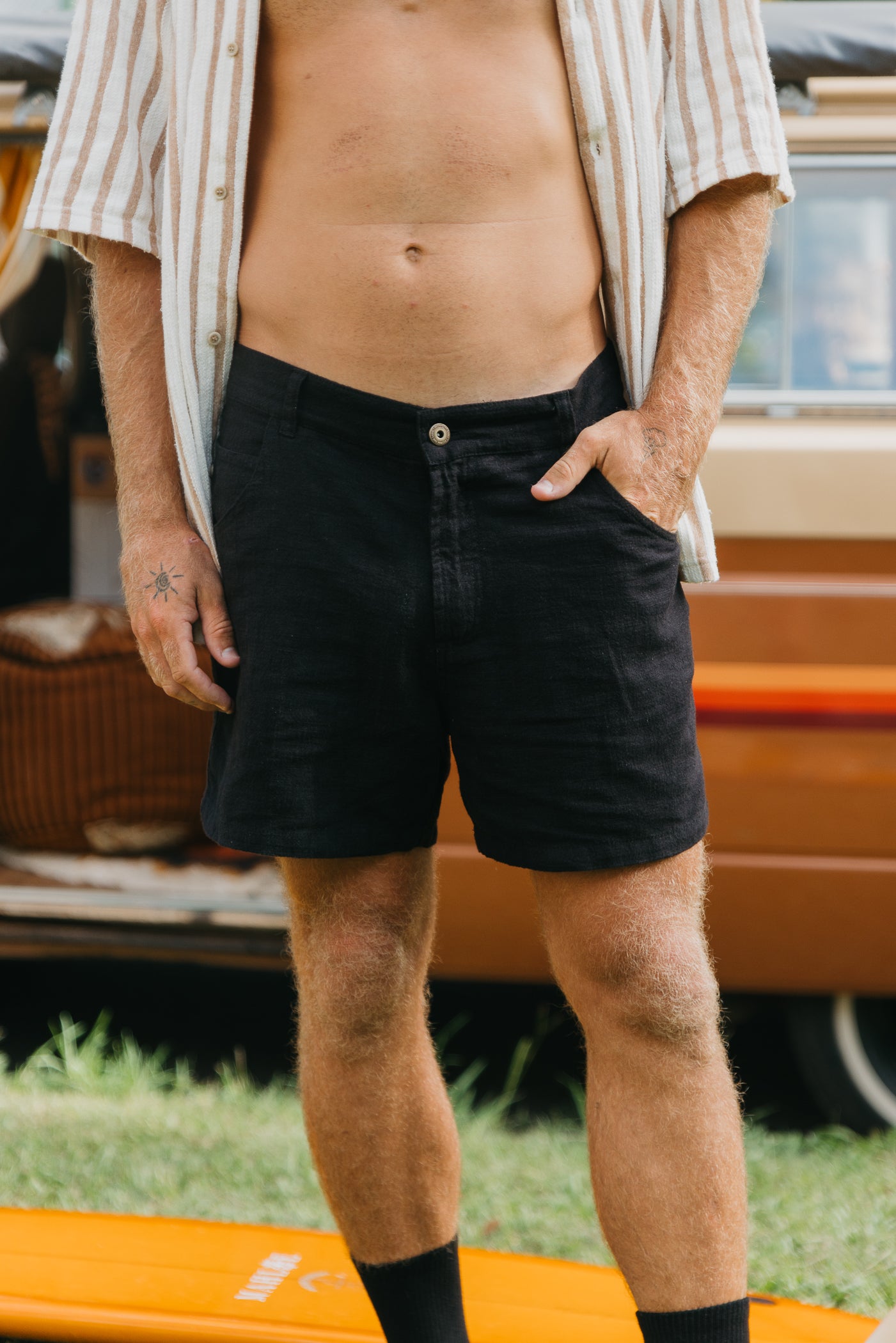 Miller Shorts- Textured Linen Shorts - Washed Black