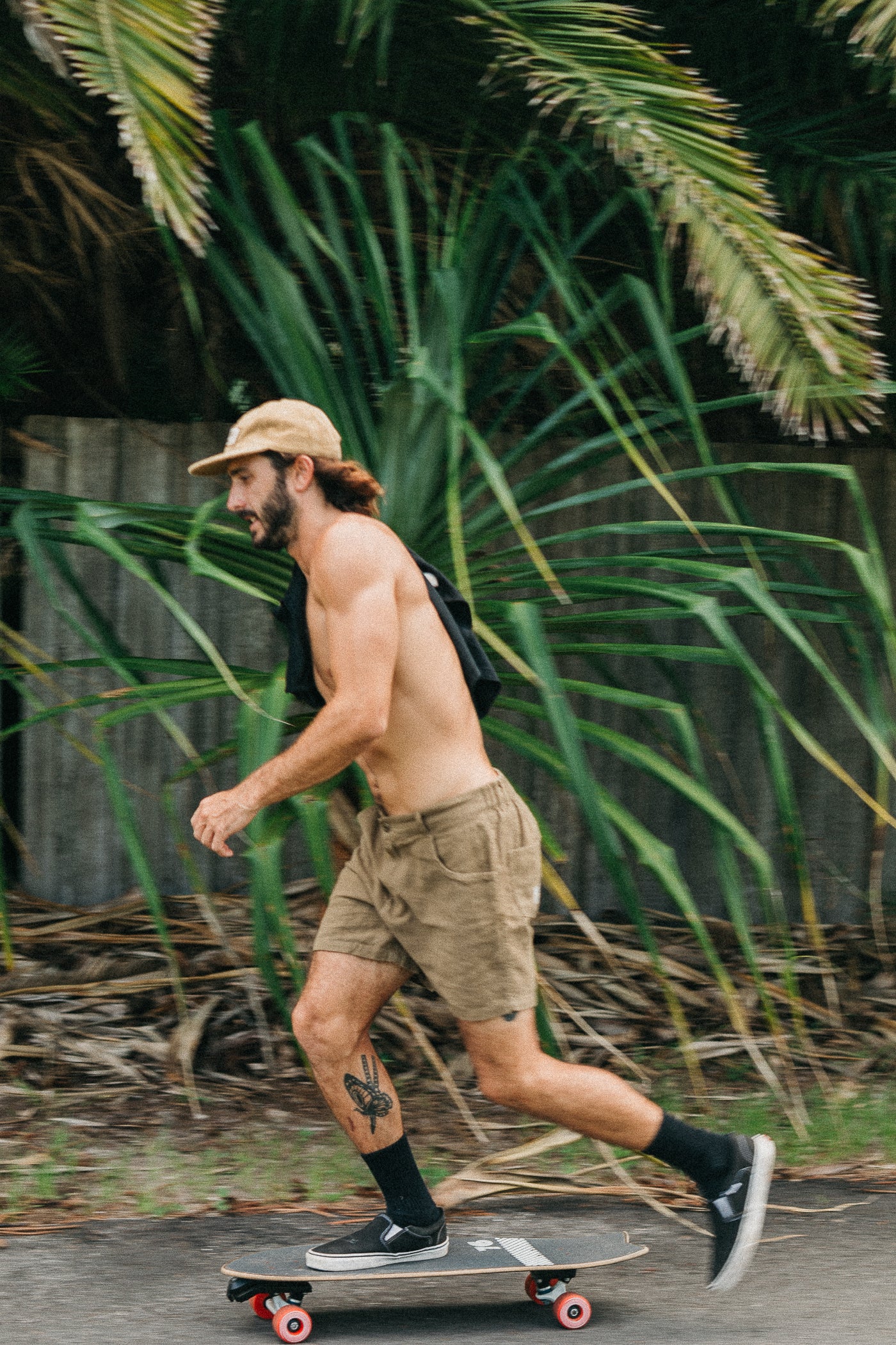 Miller Shorts- Textured Linen Shorts - Khaki Green