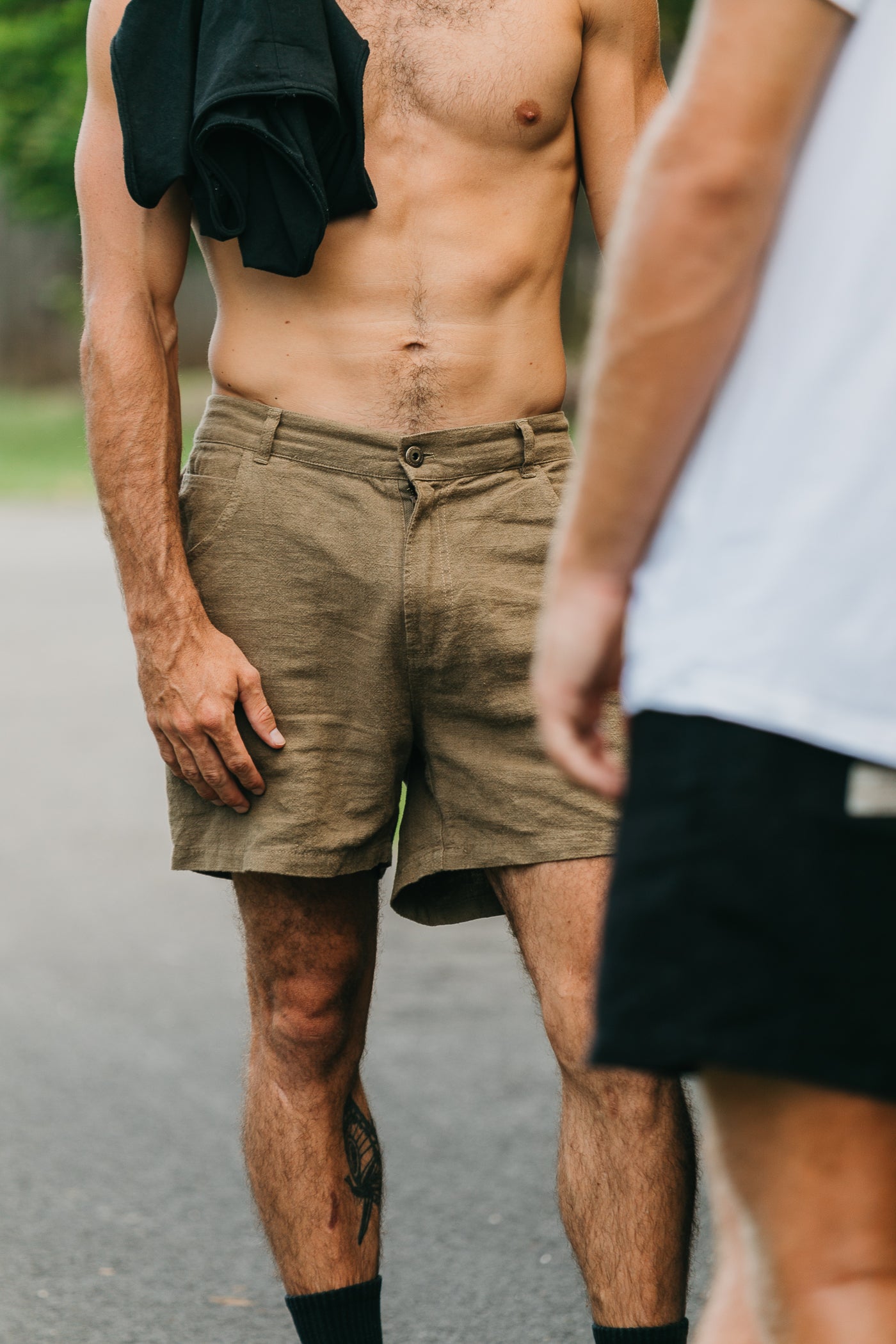 Miller Shorts- Textured Linen Shorts - Khaki Green