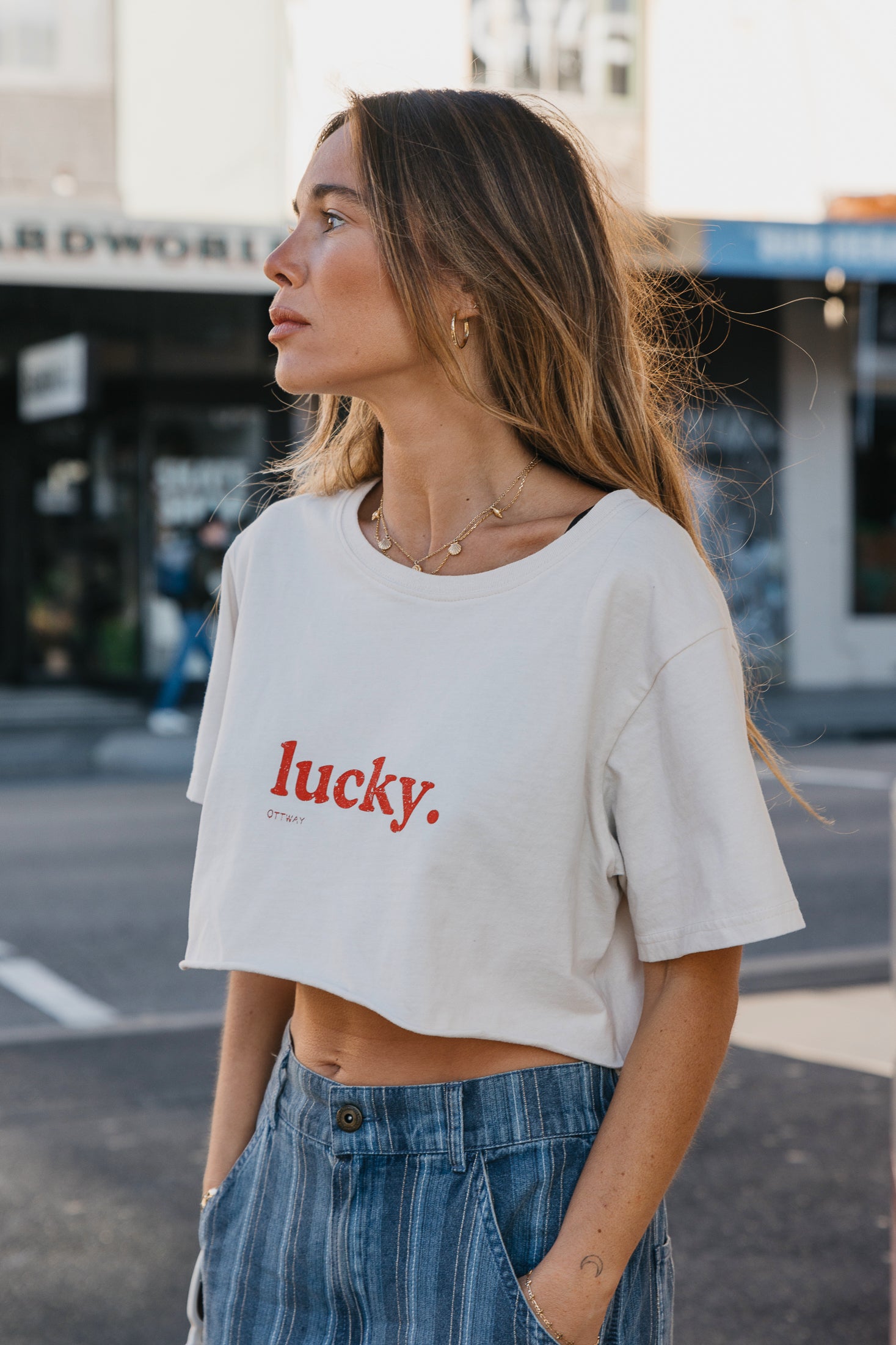 Lucky Cropped T-Shirt - Beige