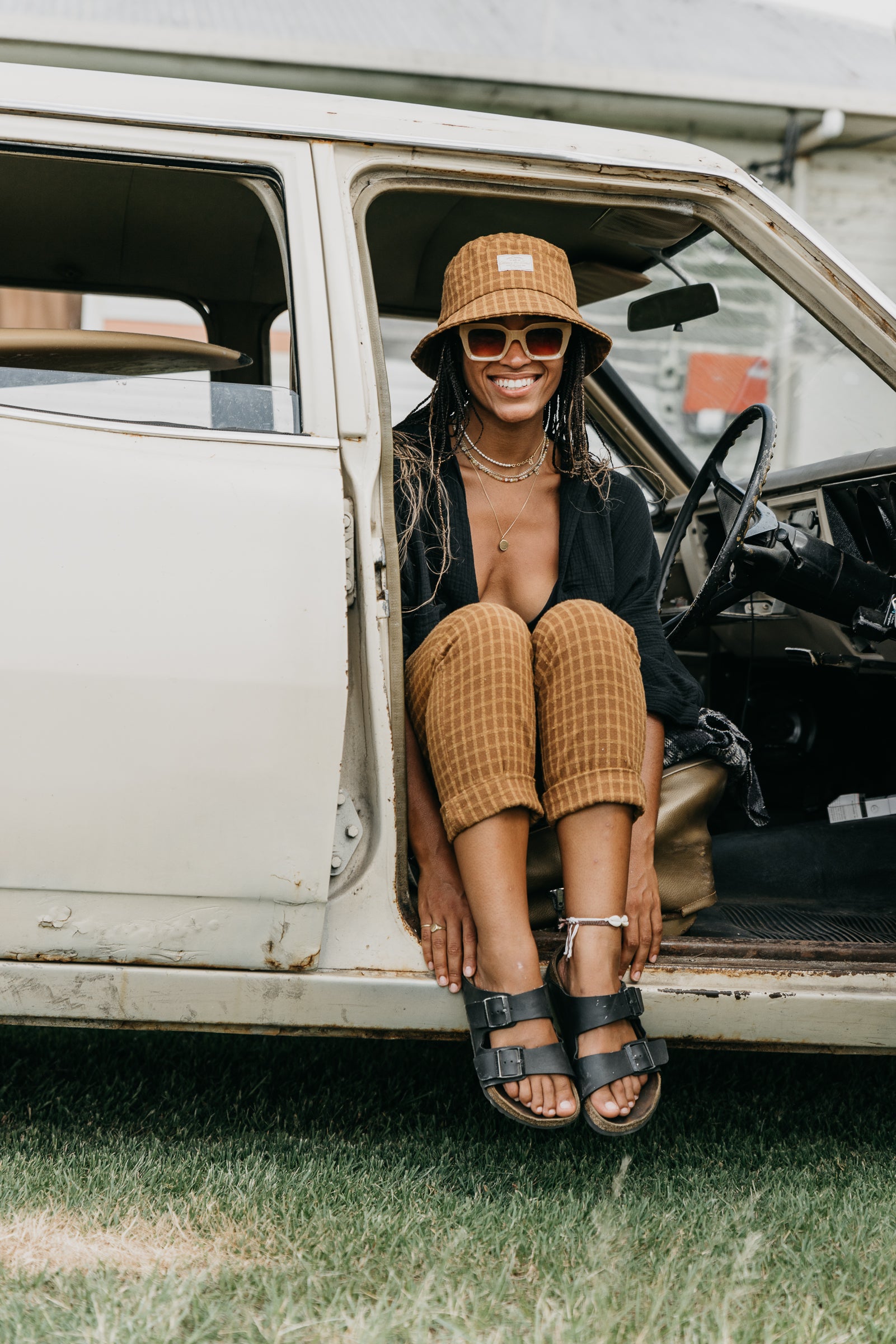 Kora - Brown Checked Bucket Hat